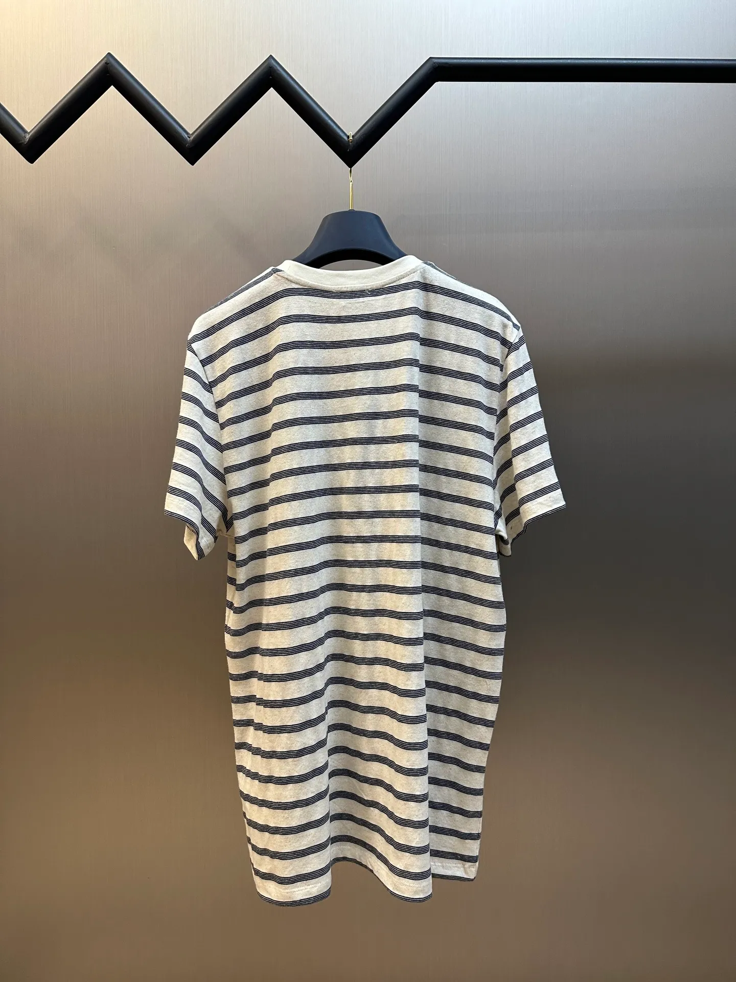 Saint Laurent ， Cream White， 。 YSL ， 。 ， ， YSL size：s m l xl